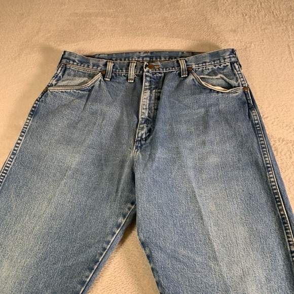 Vintage Wrangler 13MWZ Jeans Mens 38x32(34x31) Medium Wash Straight Made USA 80s - Picture 2 of 15